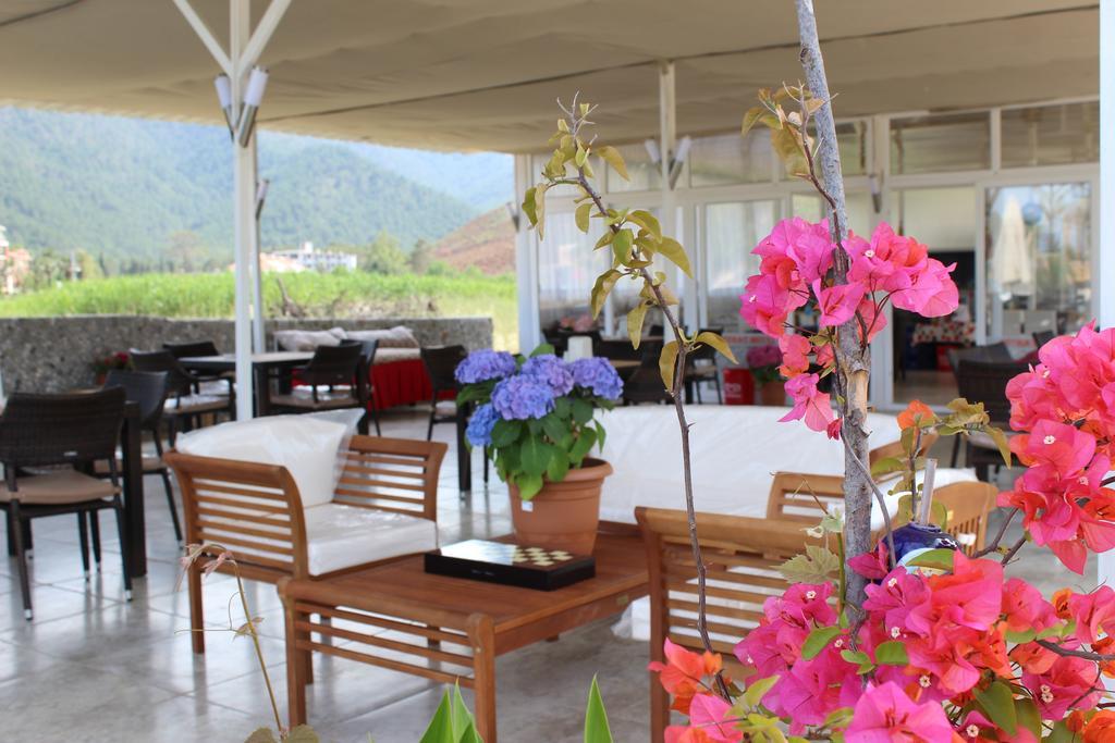 Mithat Motel Adrasan Buitenkant foto